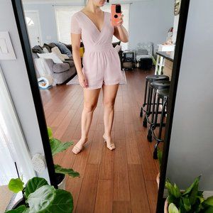 NWOT Forever 21 Size M Pink Mini Romper